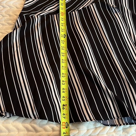 Sam Edelman Elegant Black and White Striped Dress size 10 - Picture 11 of 11